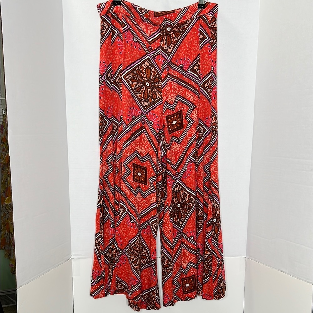 Anthropologie Skirted Wide Leg Pants Red Geometric Print High Rise 6 - Picture 2 of 7